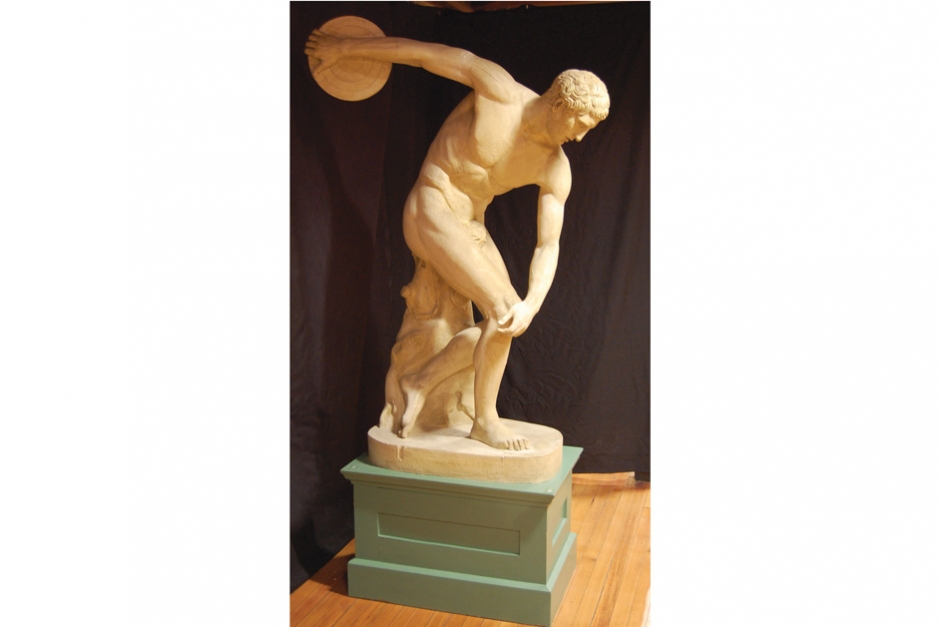 “Diskobolos” (1888), plaster cast after Myron (circa 460-450 B.C.), Slater Memorial Museum. Photograph by Barry Wilson, Slater Memorial Museum.