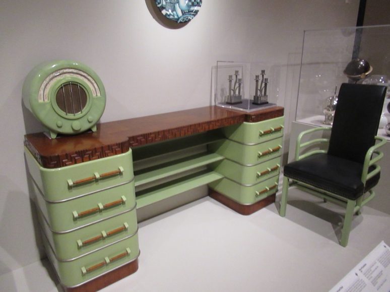 Installations at “The Jazz Age: American Style in the 1920s” at Cooper Hewitt, Smithsonian Design Museum evoke an earlier era with artistic precision. Photograph by Mary Shustack.