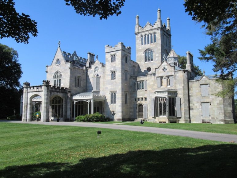 Lyndhurst in Tarrytown, where “Defying Labels: New Roles, New Clothes” continues. Photograph by Mary Shustack.