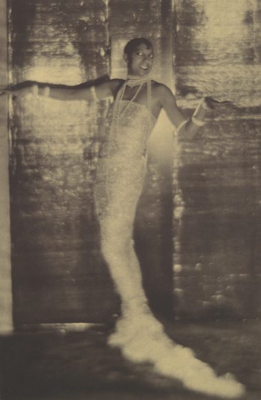 Josephine Baker, Adolf de Meyer (American, born France, 1868–1946), 1925–26, Direct carbon print, Ford Motor Company Collection, Gift of Ford Motor Company and John C. Waddell, 1987 (1987.1100.16). Courtesy The Metropolitan Museum of Art.