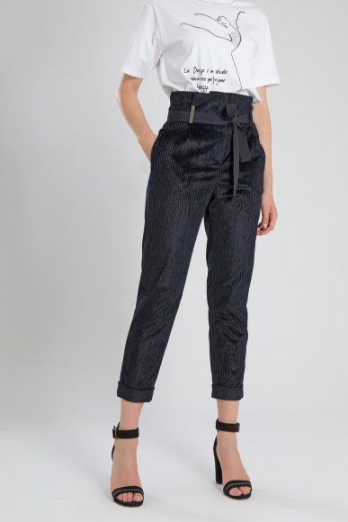VISCOSE CORDUROY HIGH-WAIST TROUSERS WITH GROS-GRAIN TIE. Courtesy Peserico.