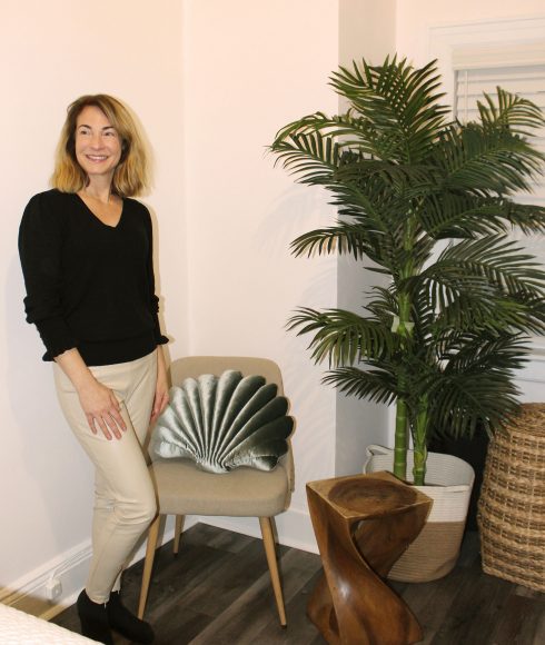 Theresa Naman, owner of Botanic Skincare. Photograph by Fatime Muriqi