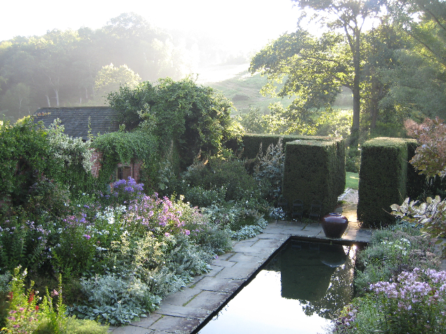  Hollister House garden in Washington, Conn. Photograph by George Schoellkopf.