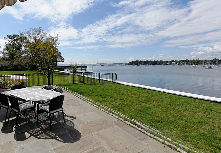 25_1367 Flagler Drive