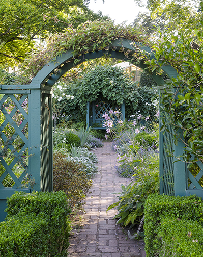 4.	Curtice Taylor’s photographs in “Rescuing Eden” include images of Historic Deepwood Estate and Gaiety Hollow in Oregon. Photograph courtesy of The Monacelli Press.