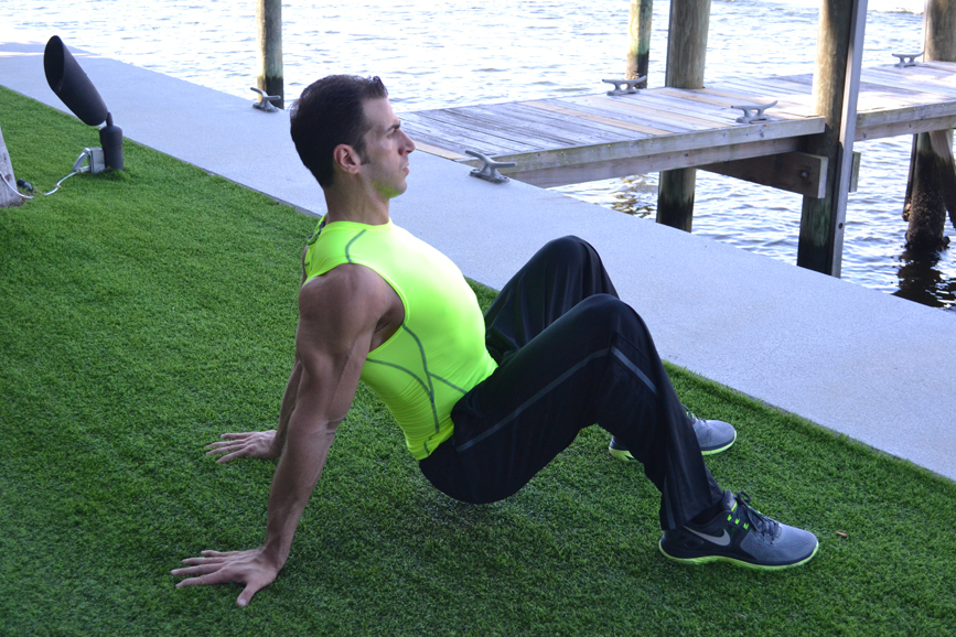 The crab position is a great pose to open up the pecs and shoulders, two parts of the body that many people find stiff and tight. It is also a great way to stabilize the shoulder girdle and, thus, help improve posture.