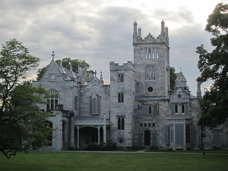 “Mansions of the Gilded Age,” a daylong symposium, was held May 22 at Lyndhurst in Tarrytown. Photograph by Mary Shustack.