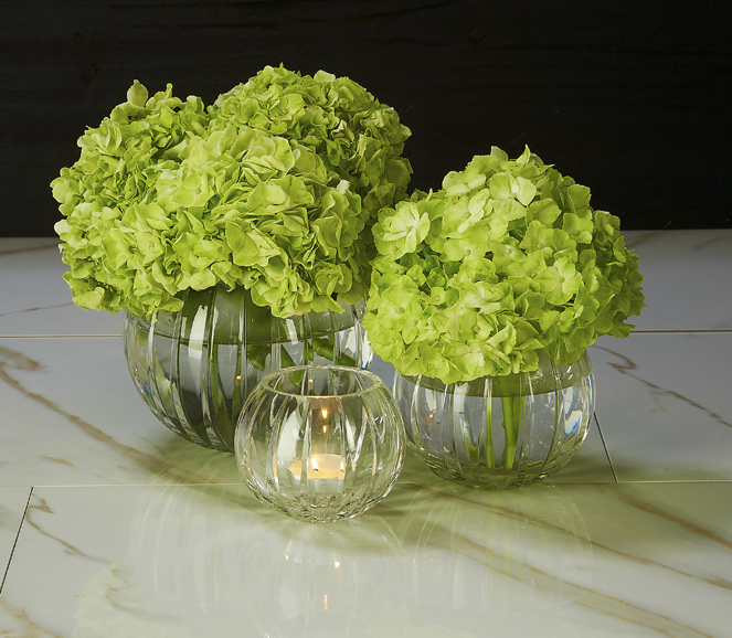 [3] Jardin Spheres in crystal, part of the Lionel Richie Home Collection, (available in three sizes, from $31 to $62). Photograph courtesy Lionel Richie Home Collection.