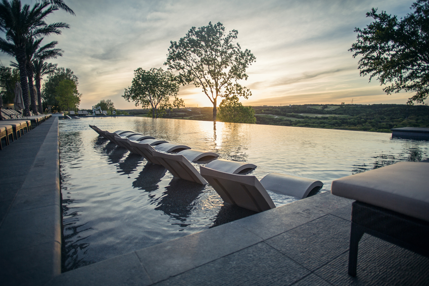 [1] The Chaise from Ledge Lounger ($659; or $749 for the deep-water model). Photograph courtesy Ledge Lounger.