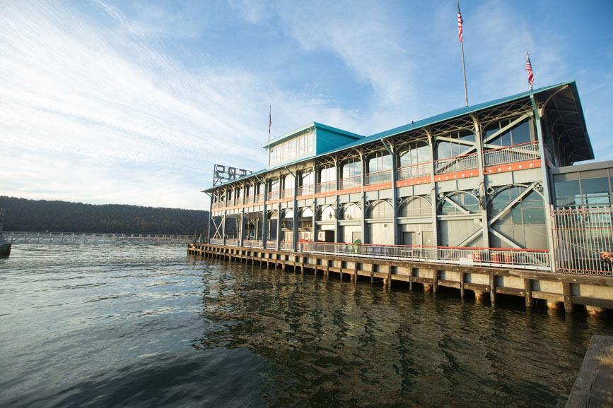 The outside of X2O Xaviars on the Hudson. Photograph by John Rizzo. 