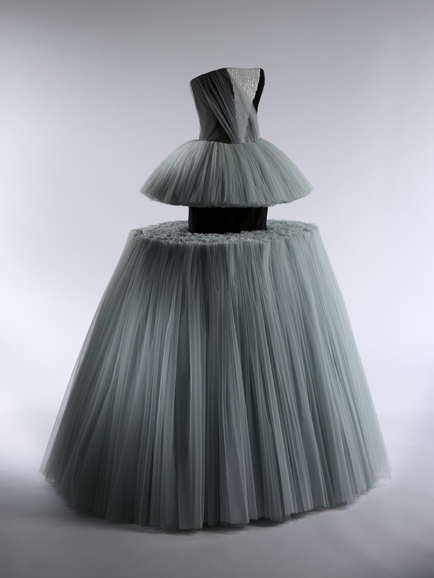 Ball Gown, Viktor & Rolf (Dutch, founded 1993), spring/summer 2010; The Metropolitan Museum of Art, Purchase, Friends of The Costume Institute Gifts, 2011 (2011.8). © The Metropolitan Museum of Art, Photo by Anna-Marie Kellen.