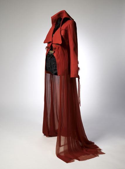 Ensemble, John Galliano (British, born Gibraltar, 1960) for Maison Margiela (French, founded 1988), spring/summer 2015; The Metropolitan Museum of Art, Purchase, Friends of the Costume Institute Gifts, 2015 (2015.541). © The Metropolitan Museum of Art, Photo by Anna-Marie Kellen.
