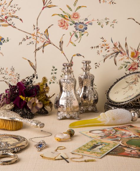 “Ladies Toilette” scene. Ingalls Photography, 2012. All objects from the Museum of the City of New York. Photograph courtesy Museum of the City of New York.