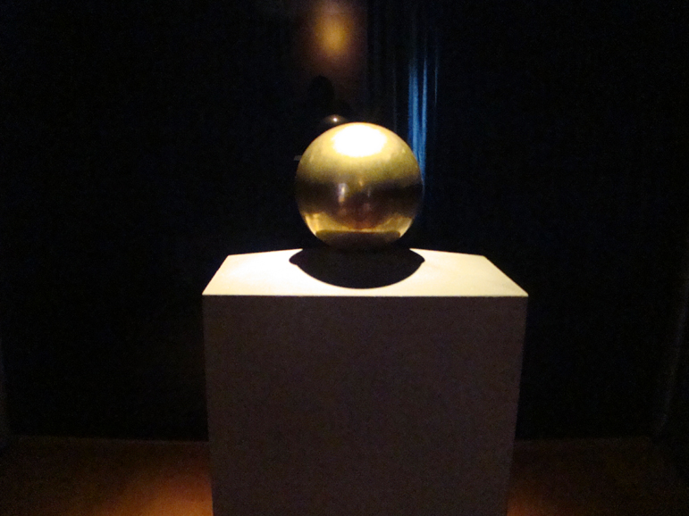 A gilded sphere – Nikola Tesla’s favorite geometric shape – holds his ashes in the Nikola Tesla Museum, Belgrade, Serbia. For a time, his remains were interred in Ferncliff Cemetery in Hartsdale.