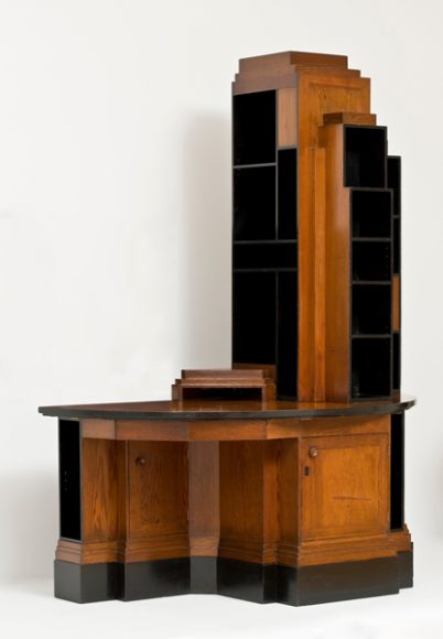 Skyscraper: Skyscraper Bookcase Desk, c. 1928. Paul T. Frankl (American, b. Austria, 1886–1958). California redwood, black lacquer; 219.7 x 163.8 x 85.1 cm. Grand Rapids Art Museum, Gift of Dr. and Mrs. John Halick, 1984.7.2. Photograph courtesy Cooper Hewitt, Smithsonian Design Museum.
