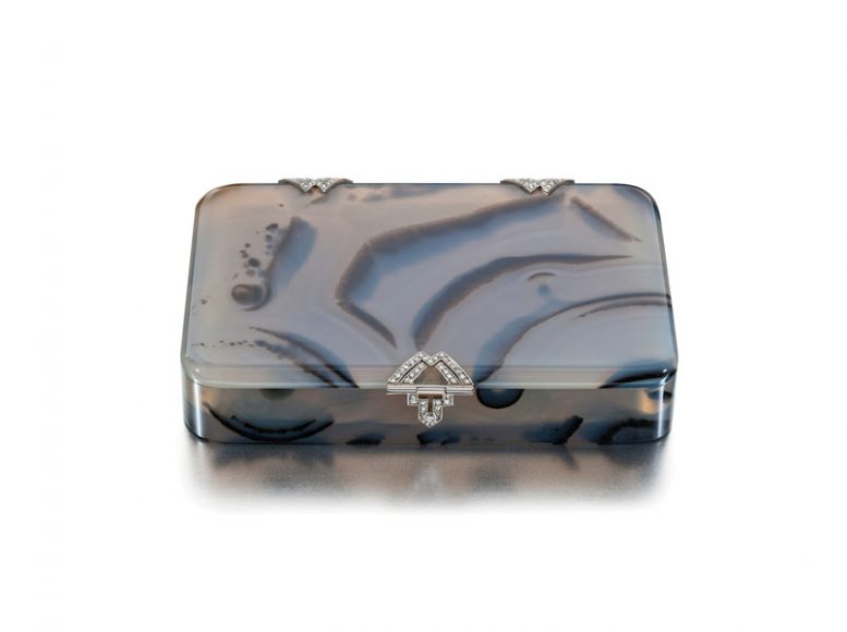 Striped Agate Cigarette or Card Box (probably France), ca. 1919; Carved, striated agate, rose-cut diamonds in platinum settings; 8.6 x 5.5 x 1.7 cm, 3 1/4 x 2 1/8 x 5/16 inches. Photograph by Doug Rosa. Photograph courtesy Cooper Hewitt, Smithsonian Design Museum.