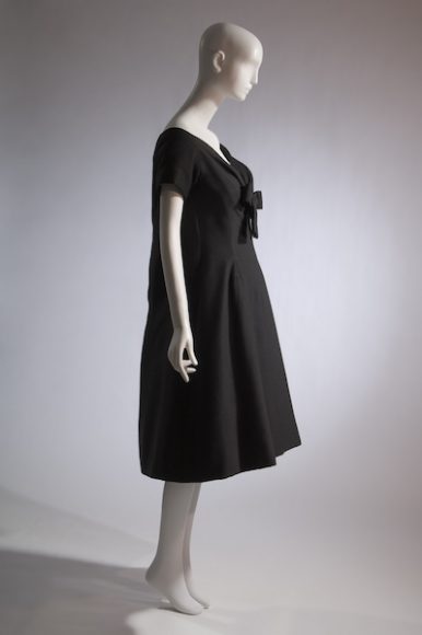 Christian Dior (Yves Saint Laurent), “Trapeze” dress, spring 1958, gift of Sally Cary Iselin. Photograph © The Museum at FIT.