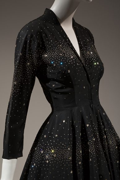 Saks Fifth Avenue, cocktail dress, Fall 1953, USA, Gift of Sophie Gimbel. Photograph © The Museum at FIT.