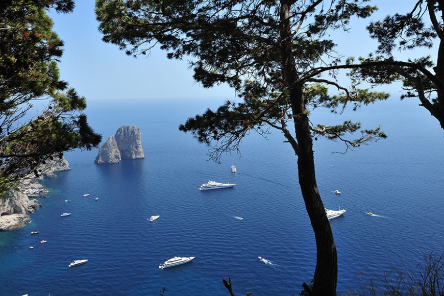 Capri Island. Photograph © Fototeca ENT.