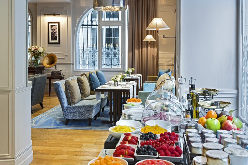 La Clef Louvre Breakfast. Photograph by Fabrice Rambert.