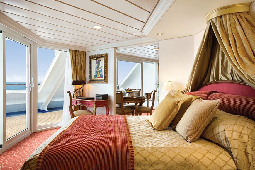 Owners' suite. Photograph courtesy Oceania Cruises.