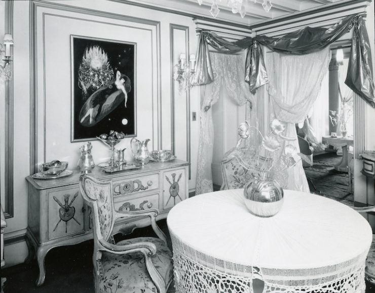 Florine Stettheimer’s studio at the Beaux-Arts Building, New York, photograph by Peter A. Juley & Son, 1944. Image provided by Peter A. Juley & Son Collection, Photograph Archives, Smithsonian American Art Museum, Washington, D.C. Courtesy the Jewish Museum.