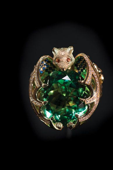 Bat ring of gold with green tourmaline, sapphire and diamonds. Photograph © Harald Gottschalk.