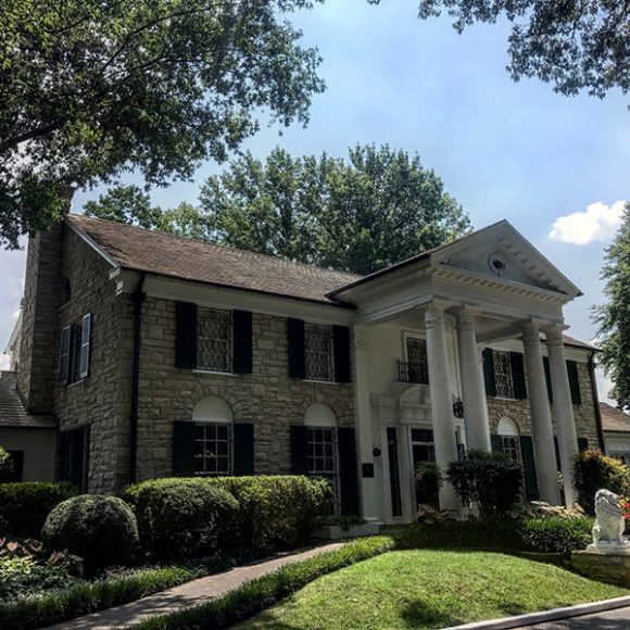 Graceland, the former home of Elvis Presley, in Memphis. Photograph by Danielle Renda. 