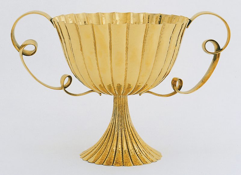 Josef Hoffmann (1870-1956), Centerpiece, 1924. Execution: Wiener Werkstätte. Brass. Minneapolis Institute of Art.The Modernism Collection, gift of Norwest Bank Minnesota. Image courtesy Neue Galerie New York.