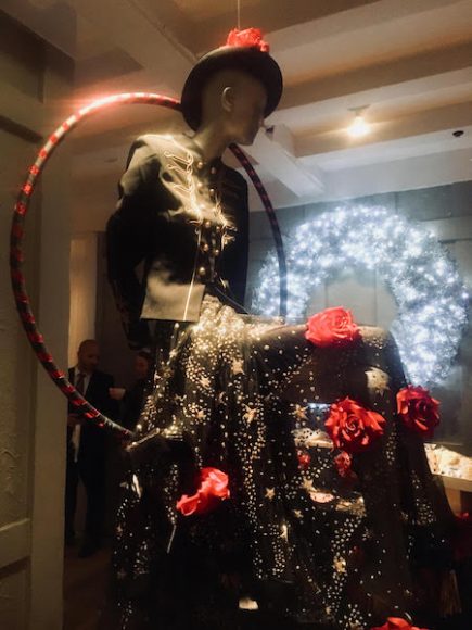 A swinging good time at Bloomingdale’s White Plains.
