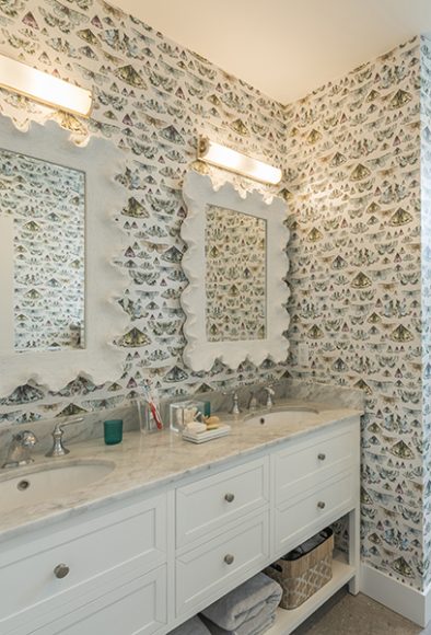 Weinstein incorporates an eclectic pattern into a bathroom. Photograph by Paul Domzal. Courtesy Cami Weinstein Designs.