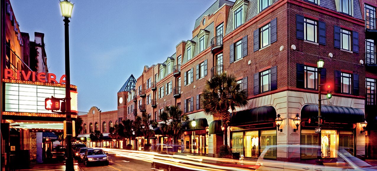 Charleston Place Hotel and the Riviera Theatre Conference Center. Photograph by Joe Vaughn. Courtesy Hotel Belmond Charleston.