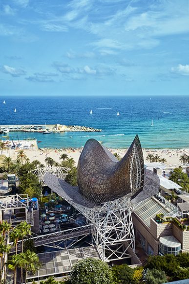 “Peix (Fish)” by Frank Gehry at Hotel Arts Barcelona. Photograph by Davide Lovatti.