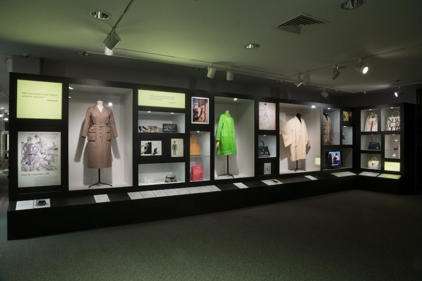 Gallery view of “Pockets to Purses: Fashion + Function.” Photograph courtesy The Museum at FIT.
