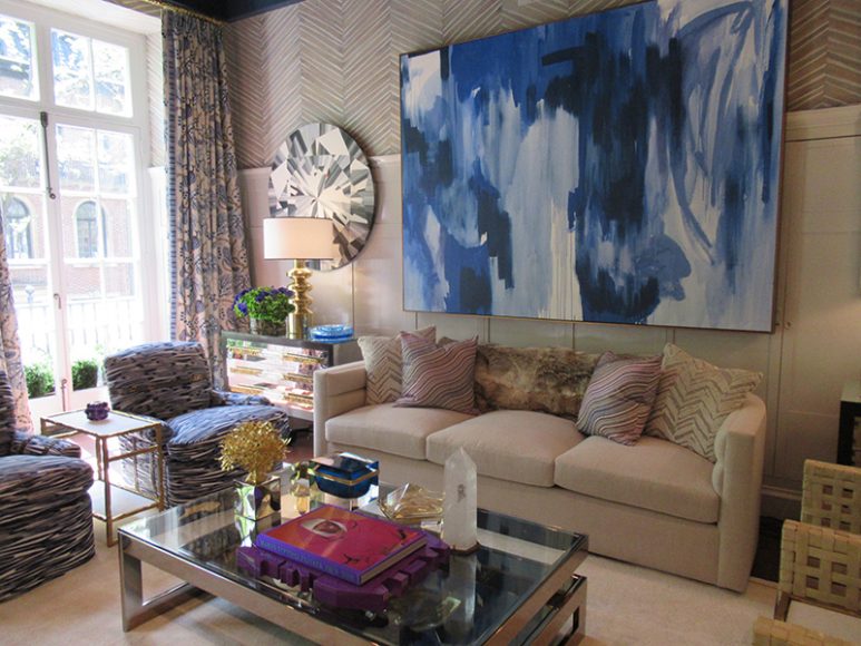 Kirsten Kelli, the design firm working out of Greenwich, New York and Dallas, used bold color, eye-catching art and not just a little gilding to liven up an oversize room at the 45th annual Kips Bay Decorator Show House. Photograph by Mary Shustack.
