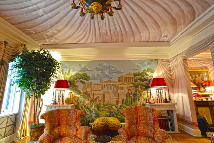 The “Olympia Folly” is a showstopping room inspired by the campaign tent and created by Alexa Hampton of Mark Hampton, LLC, in collaboration with de Gournay for the 46th annual Kips Bay Decorator Show House. Photograph by Bob Rozycki.
