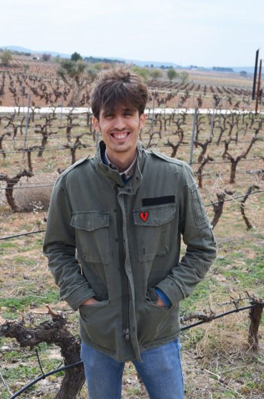 Julián López Peidro, winemaker at Pago Chozas Carrascal, in his certified organic vineyard in Utiel-Requena, Spain.
