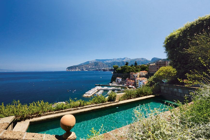 La Minervetta on the Amalfi Coast is the most stylish address in Sorrento. © 2019 Herbert Ypma