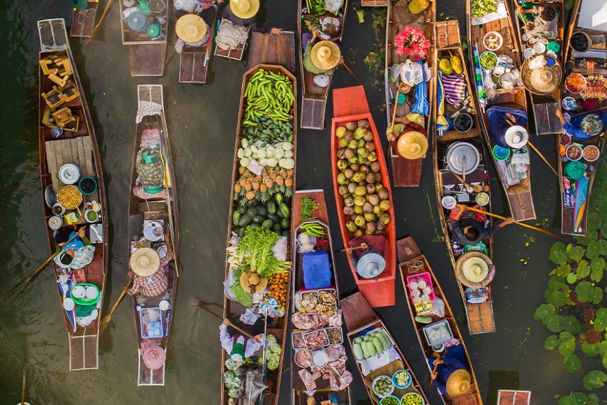 Tha Kha Floating Market, Samut Songkhram. Photographs courtesy Tourism Authority of Thailand.