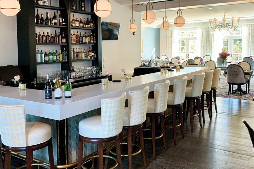 The Bar and Willow Restaurant at Mirbeau Inn & Spa.  Courtesy Mirbeau Inn & Spa.