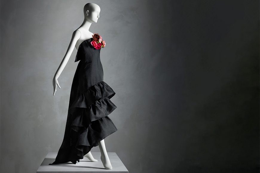 Evening Dress, Cristóbal Balenciaga
(Spanish, 1895–1972) for House of Balenciaga
(French, founded 1937), summer 1961;
Promised gift of Sandy Schreier.
Image courtesy of The Metropolitan Museum
of Art, Photo © Nicholas Alan Cope.