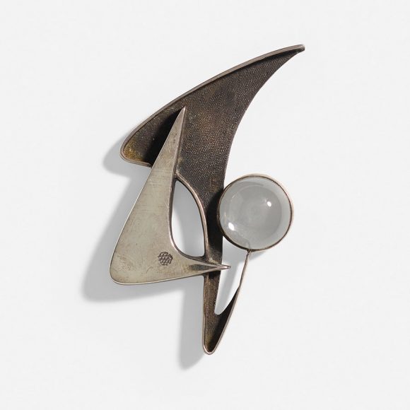 Margaret De Patta, brooch (larger), USA, sterling silver, glass, 3.25 w x .5 d x 2h inches. Impressed manufacturer’s mark to verso ‘de patta Sterling.’ $4,000-$6,000. Courtesy Rago/Wright.