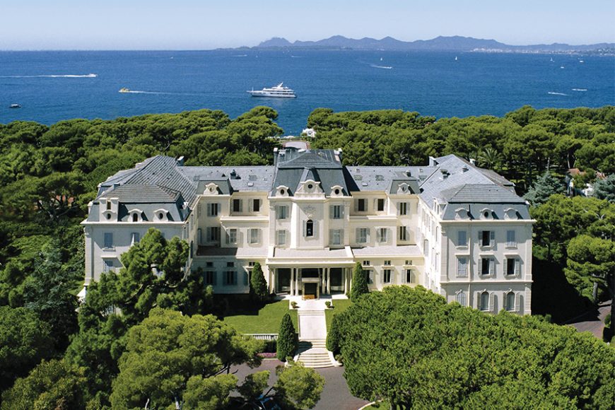 Hotel du Cap-Eden-Roc façade. Courtesy Oetker Collection.