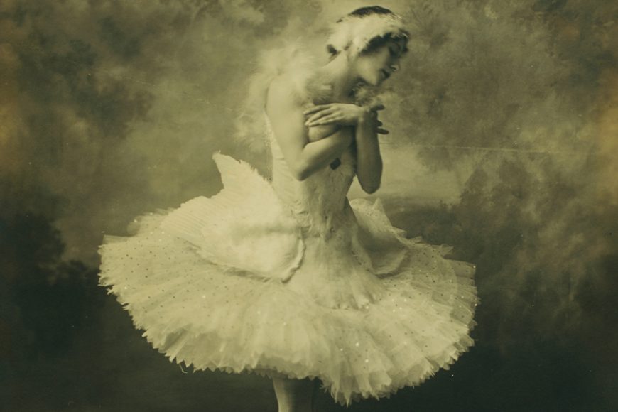 Anna Pavlova, costumed as “The Dying Swan,” from “Swan Lake” (1905). Photograph by Herman Mishkin. Jerome Robbins Dance Division, The New York Public Library Digital Collections.