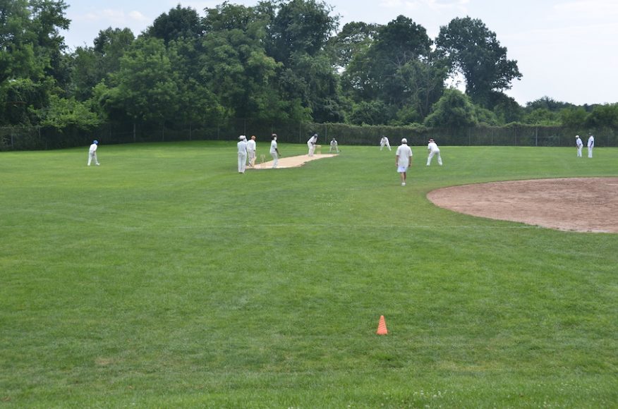 A game in progress – social distancing naturally observed. Photographs by Joe Simon.