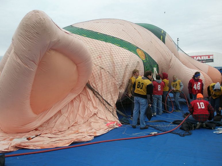 Macys_Balloon_Inflation_Training