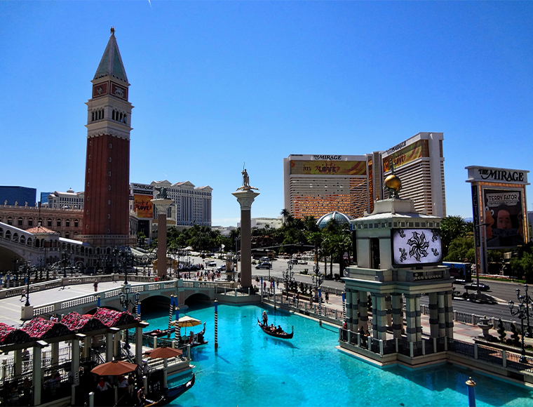 Las Vegas view #2 (The Venetian). Photograph by Mike Swigiunski on Upsplash.