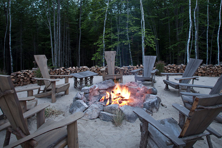 Firepit at Earth, Hidden Pond Kennebunkport’s romantic restaurant. Courtesy Hidden Pond Kennebunkport.