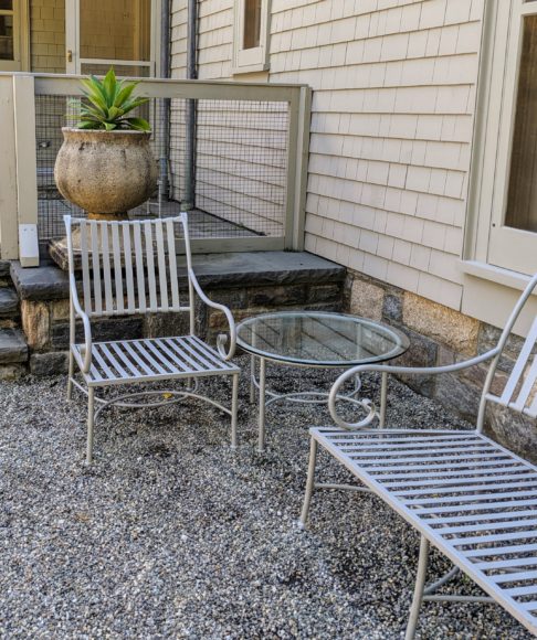 Martha Stewart brought about 25 estate sale pieces of mid-century modern outdoor furniture to Patty’s Portico for restoration, then blogged about the fabulous results, seen here.
