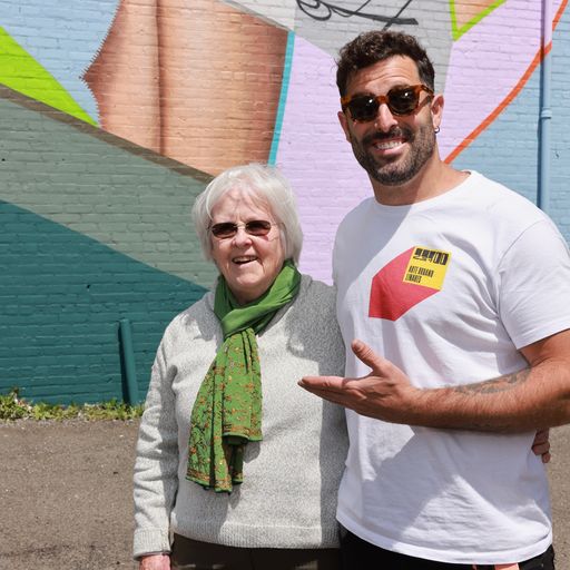 Victor Ash's 2019 mural "New Rochelle 2050 (Astronaut Mae Jemison)" can be seen just behind Adary Del Rocio's 2022 mural "Unidad." 
Photographs by @just_a_spectator. 